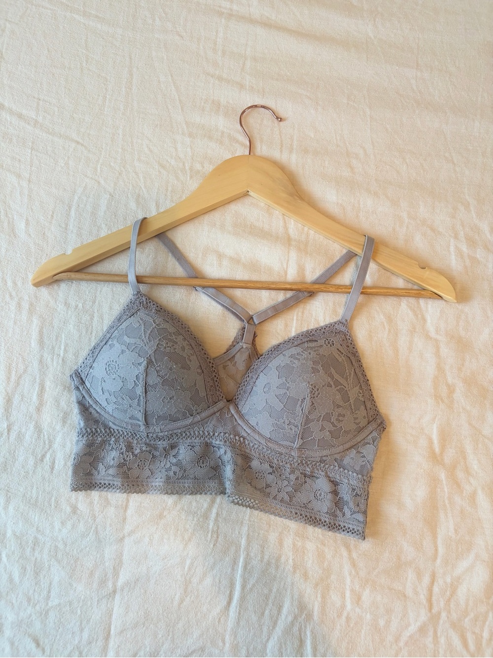 Victoria’s Secret | Lace Longline Bralette in Light Gray/Purple